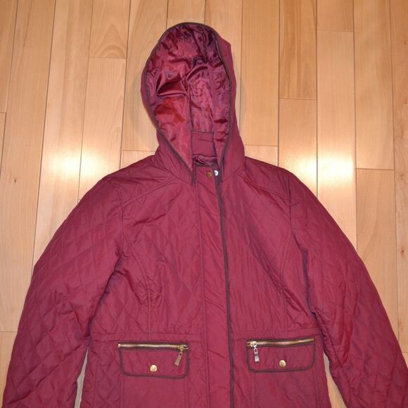 Active USA Light Jacket Size Medium Color Maroon Two Pockets on Front - Picture 3 of 6